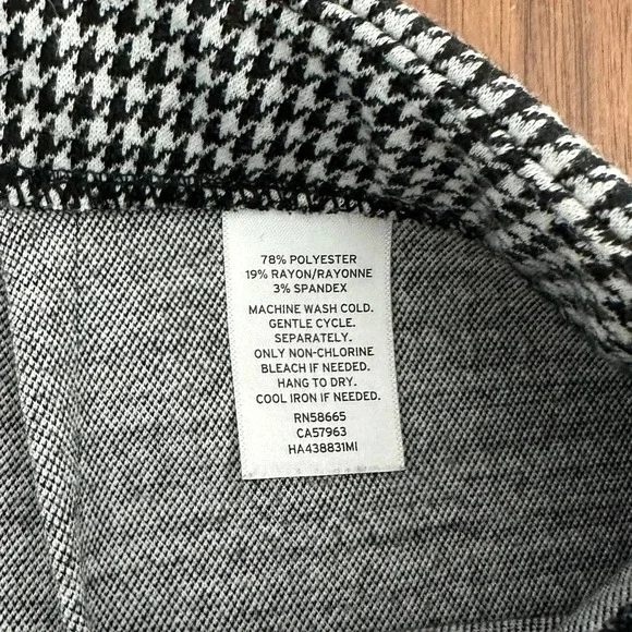 Halogen Houndstooth Pencil Skirt Sz. XS - Picture 2 of 4